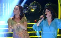 Ajda Pekkan - Athena / Resim Düeti - Benzemez Kimse Sana