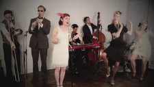 Gentleman ( Vintage 1920s Gatsby - Style Psy Cover )
