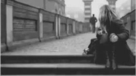 Kahraman Tazeoglu - Sana Giden Yollar Kapalı Kahraman Tazeoglu - Sana Giden Yollar Kapalı