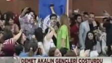 Ece Temelkuran'dan Demet Akalın'a Şok Sözler!