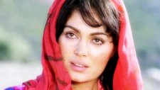 Selvi Boylum Al Yazmalım