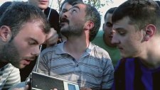 Tepenin Uşakları (2013) – Fragmanı