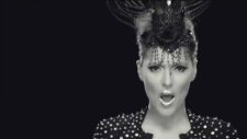 Demet Akalın - Kalbimdeki İmza