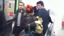 Yönünü Şaşıran Sarhoş Adam