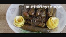 Zeytinyağlı Yaprak Sarması Tarifi