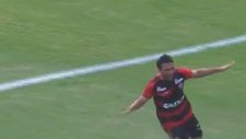 Messi'nin kuzeni Maxi'nin müthiş golü Sao Paulo'yu yıktı