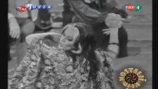 Seyyal Taner - Bugün İlkbahar