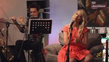 Gülçin Ergül - Hard Times (Akustik)