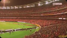 95.000 Liverpool taraftarından inanılmaz bir şov!