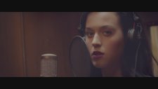 Katy Perry - Roar - Satin Cape