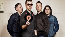 Arctic Monkeys - Why'd You Only Call Me When You're High?