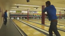 Pinpon Topu İle Bowlling Oynamak