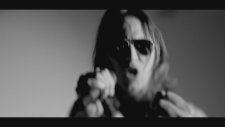 Avenged Sevenfold - Hail To The King