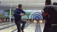 Baseball Topu İle Bowling Oynamak