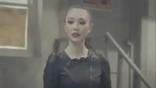 10 Saniyede Makyaj Nasıl Yapılır