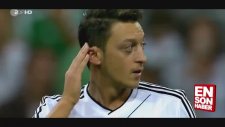Mesut Özil Ve Veli Kavlak Sahada Kavga Etti