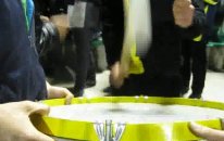 Fenerbahçe Tribünü Davul Şov