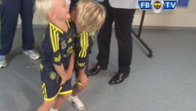Fenerbahçeli Kuyt Ve Çocukları