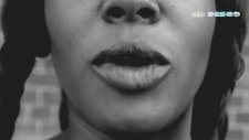 Azelia Banks Ft. Lazy Jay - 212