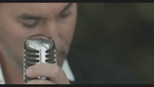 Seda Sayan Feat. Coşkun Yıldız - Yaprak Gibi Düştüm