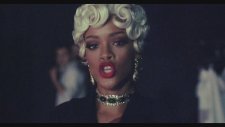 Rihanna - Making Of Pour It Up