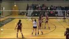 Voleybol maçında kadından ayakla müthiş karşılama