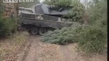 Yolunu Şaşıran Tank
