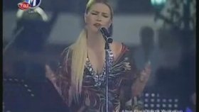 Seda Gülbeyaz - Mazide Kalan Şarkımızın Son Demidir Bu Seda Gülbeyaz - Mazide Kalan Şarkımızın Son Demidir Bu