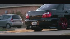 Subaru İmpreza WRX STİ sahibi kız