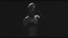 Lady Gaga - Applause Lady Gaga - Applause