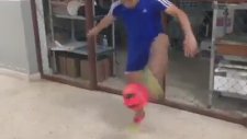 Top Cambazından Muhteşem Hareket
