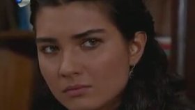 Aşkın Nur Yengi - Böyle Mi Sona Erecekti Aşkın Nur Yengi - Böyle Mi Sona Erecekti
