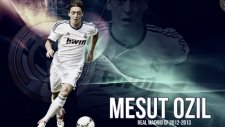 Mesut Özil'in Akıl Dolu Topuk Pasları