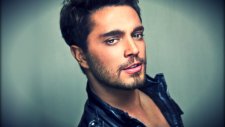 Murat Boz feat. Erdem Kınay - İlk Anda