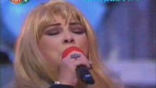 Yıldız Tezcan - Dumanlı Dumanlı Oy Bizim Eller