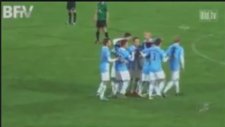 Almanya'da Kendi Kalesine 50 Metreden Gol Attı