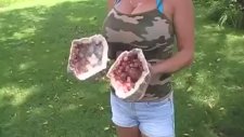Güzel Kadının Tanıtımı Erkeklerin Yüreklerini Hoplattı !
