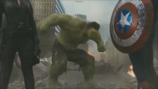 The Avengers 2: Age Of Ultron (Right) Yenilmezler 2: Ultron Çağı Full HD