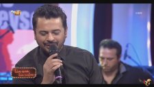 Emre Altuğ - Adını Söylerdim (Canlı Performans)