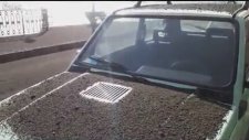 Gökyüzünden Taş Yağdı