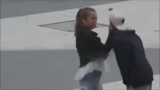 Öpüşelim mi Sorusuna Osmanlı Tokatı