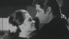 Kamuran Akkor - Aşk Eski Bir Yalan (1968)