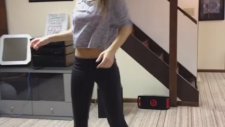 Amymarie Gaertner'dan Popping ve Wave Figürleri