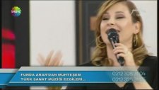 Funda Arar - Ben Gamlı Hazan Sense Bahar (Canlı Performans)
