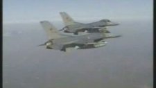 2002 Dünya Kupası Dönüşü Milli Takıma Eşlik Eden Türk F-16'ları..