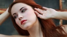 Elizabeth Marxs'tan çok sıcak pozlar!