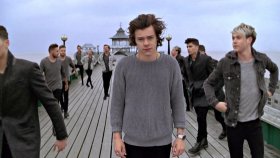 One Direction - Kiss You One Direction - Kiss You