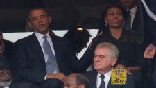 Michelle Obama'nın Eşini Kıskanıp Kezbana Bağlaması