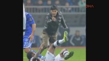 Beşiktaşlı Taraftar Fernandes'e Saldırdı