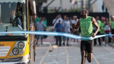 Usain Bolt Halk Otobüsü İle Yarıştı